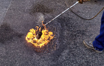 Upper Farringdon flat roofing repairs